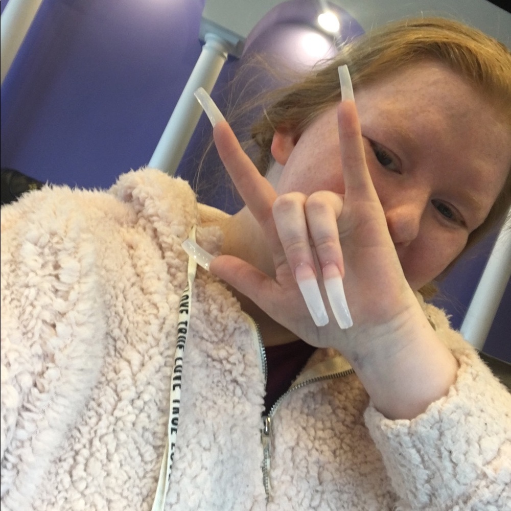 Meet your Posher, Abigayle